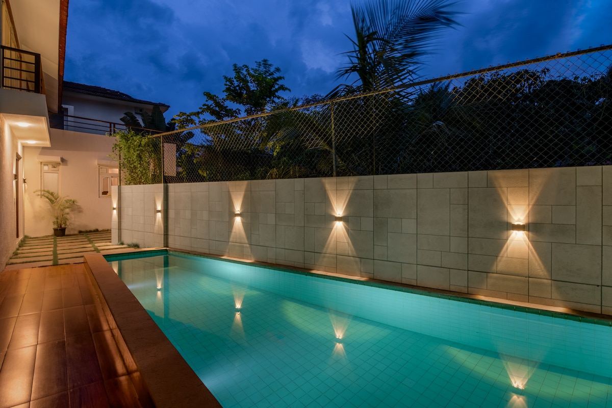 Vaddo 9. Luxury 3 bedroom villa near Siolim bridge