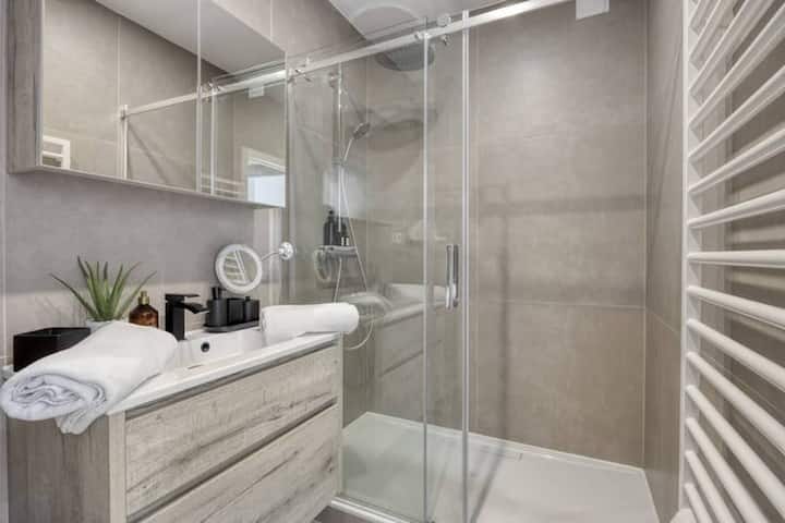 Luxurious And Beautiful App In Brussels/atomuim - Jette