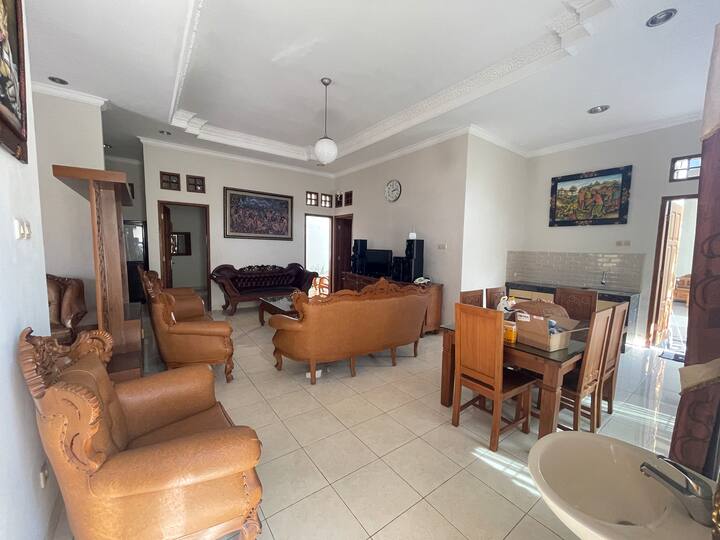 Singaraja Blora Home  3 Br - Singaraja