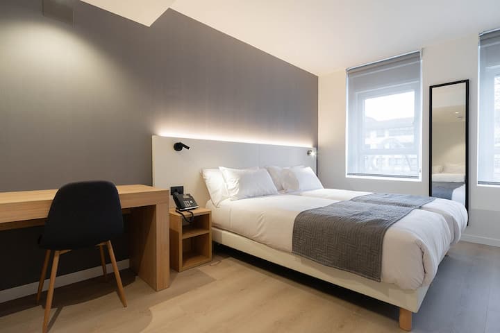 Hotel Distrito Oeste By Limehome | Family Room - Zarautz