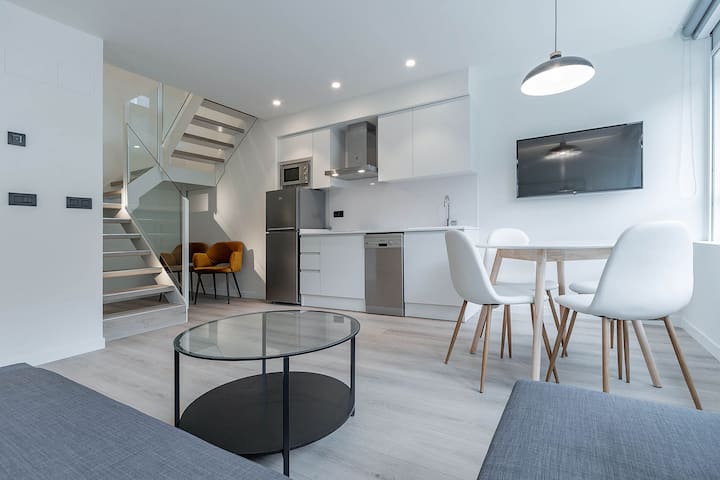 Hotel Distrito Oeste By Limehome | 2-br Duplex Apt - Orio