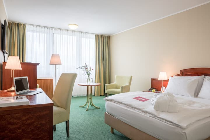 Zimmer Zur Miete Im Leoso Hotel Leverkusen - Leverkusen