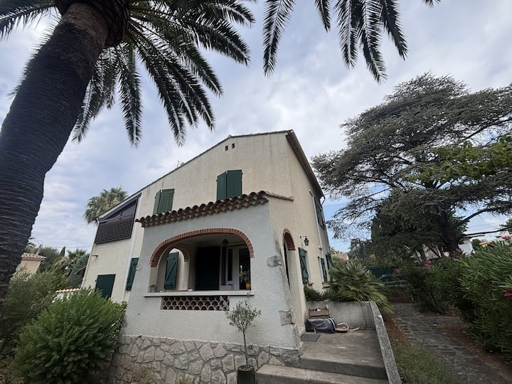Maison Familiale · Grand Jardin · Plage à 100 M - La Ciotat