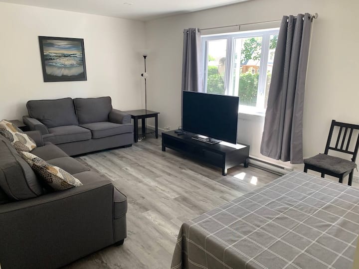 The Central - Appartement Moderne De 3 Chambres - Gatineau