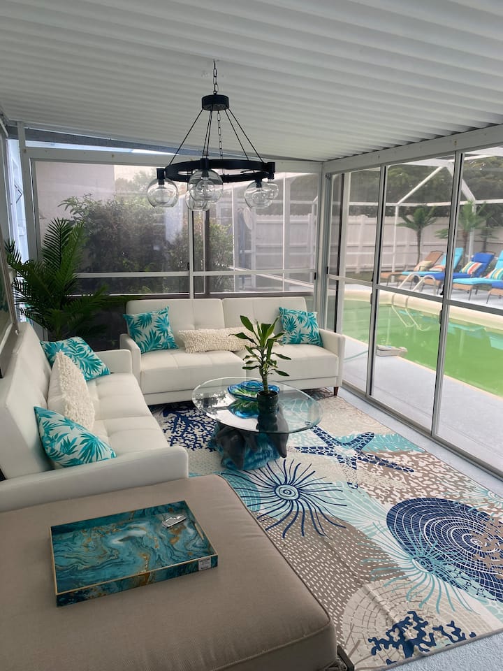 Naples Sea Glass Cottage - Naples, FL