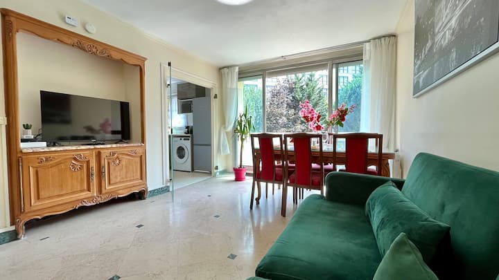 Cozy Family Cocoon In Paris: Comfort & Parking - Villejuif