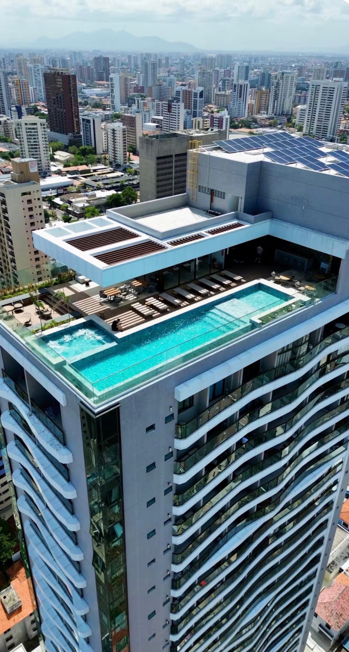 Foto do anúncio de Studio Maré | Vista mar | Meireles 500m Beira-mar em Praia de Iracema, Fortaleza