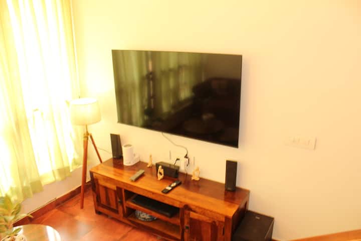 Living room image 11
