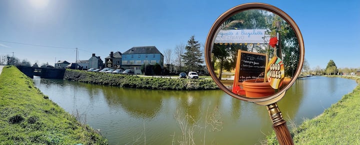 Chambre Quadruple Sur Le Canal - Combourg
