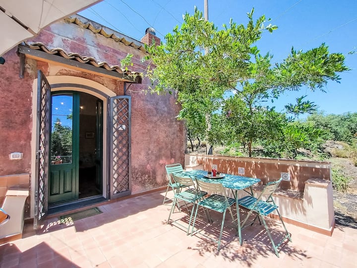 Il Giardino Di Lara By Interhome - Milo