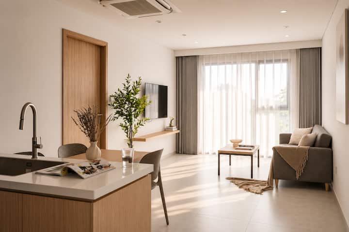 New 1br Serv. Apt | Pizza 4ps | West Lake | Gym |A - Chine
