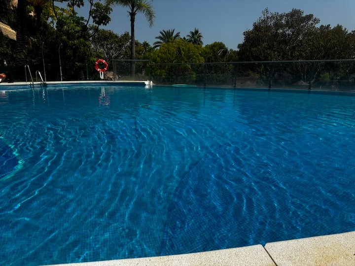 Apartamento En Urbanización Magna Marbella - Marbella