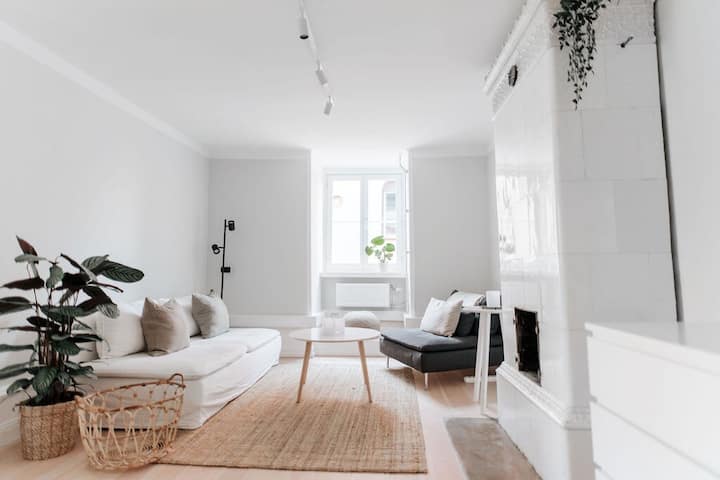 Remodeled 2-bedroom Penthouse In Old Town - Stockholm