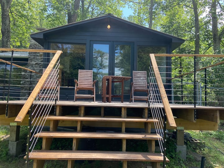 Woodstock Peaceful Pond Retreat - Woodstock, NY