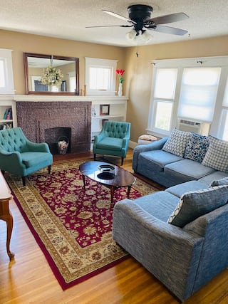 North Buffalo 6 Bed Double with Two Kitchens, photo 7 of 31