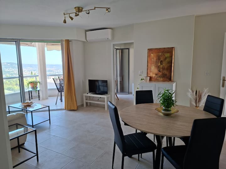 Cocon Lumineux Avec Piscine Entre Mer Et Collines - Grasse