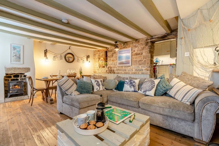 3 Bed In Robin Hoods Bay, Whitby (Oc-g43284) - Ravenscar