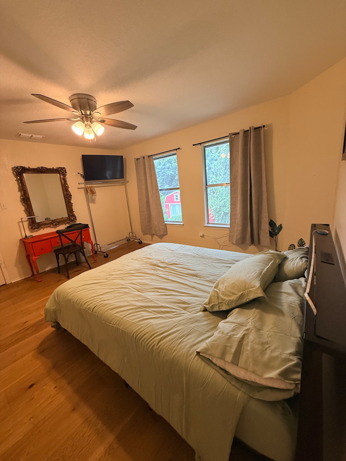 Spacious Room