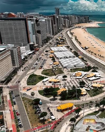 Foto do anúncio de Quarto (suíte independente) em Fortaleza. em Meireles, Fortaleza