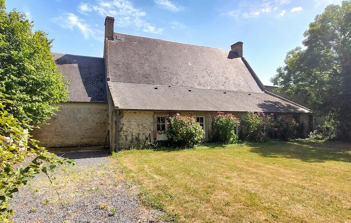 2 Bedroom Lovely Home In Saint-germain-du-pert - Isigny-sur-Mer