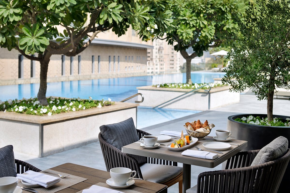 Studio Apartment · Burj Khalifa View 5