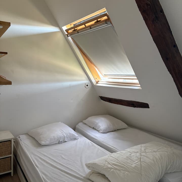 Chambre De Charme Très Bien Située 2 Personnes - Plougrescant