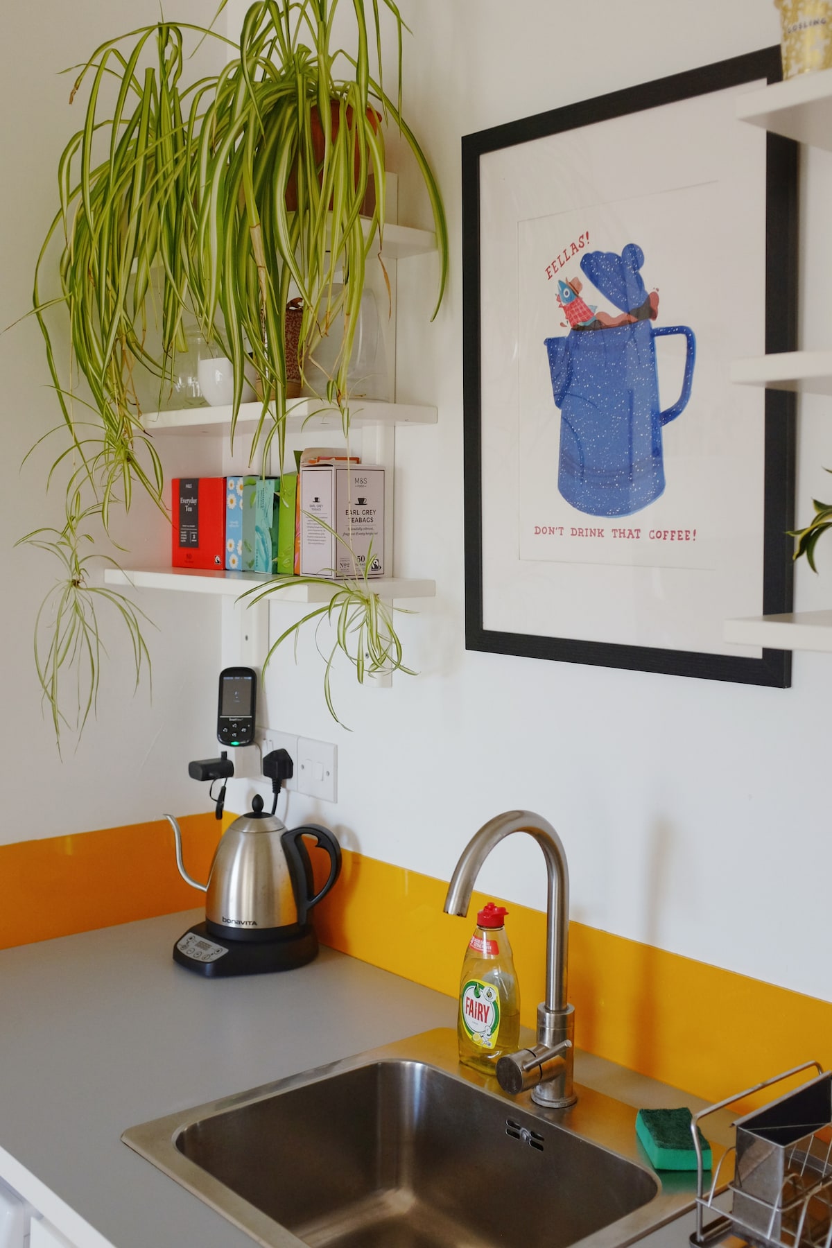 Cosy Flat on Beautiful Historic City Centre Street