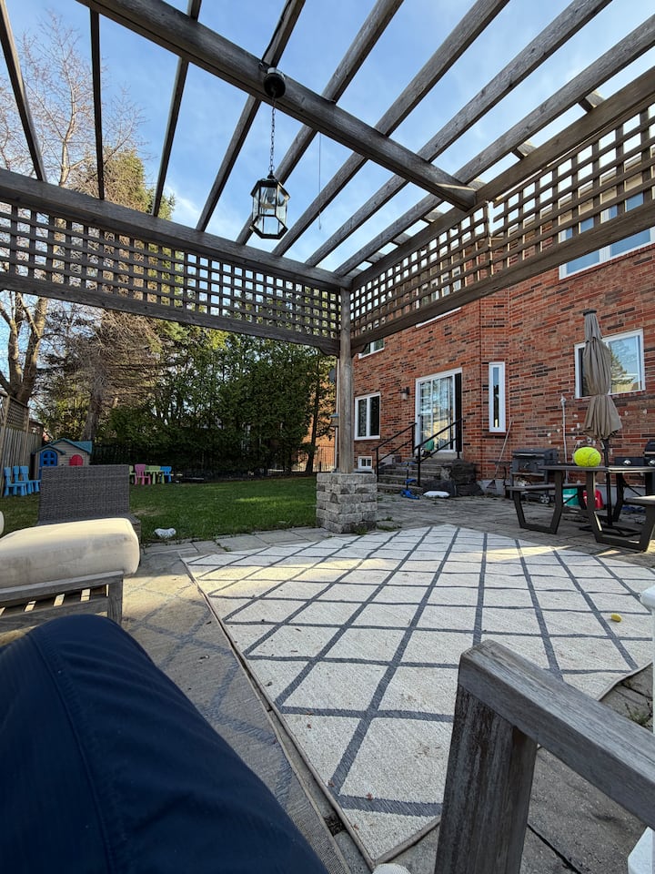 Modern And Luxury Home! Rare Find! Large Backyard! - Vaughan