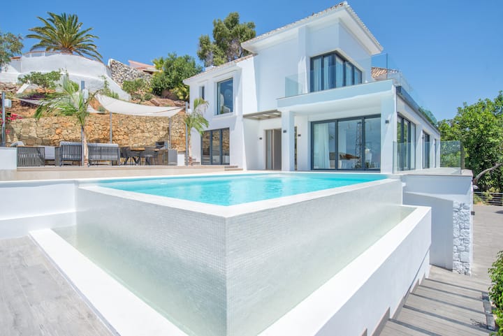 Villa Sunrise By Hedo Villa Marbella 180° See View - Marbella