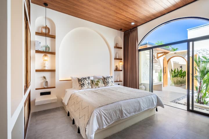 Casa Aluna 2 bedroom two with king bed