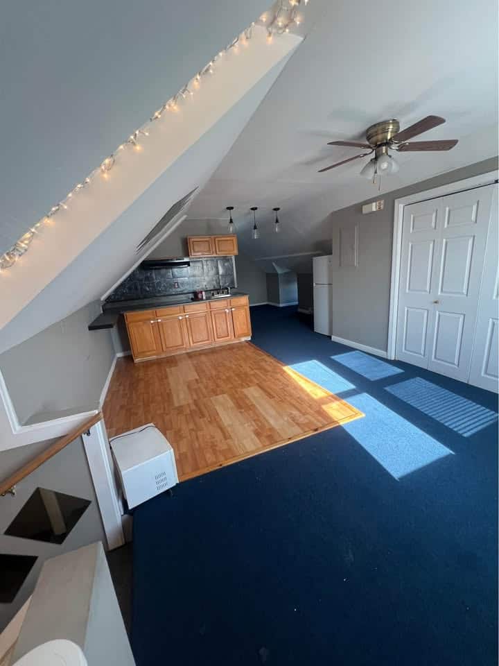 Spacious Private Attic - Providence, RI