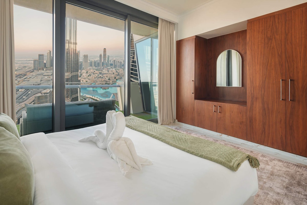 3 Bedroom Furnished Apartment | Burj Vista · II 5