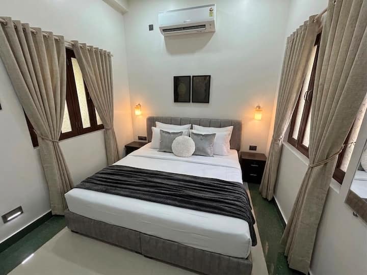 Cozy 3 Bhk Near Kashi Vishwanath 601 - Varanasi