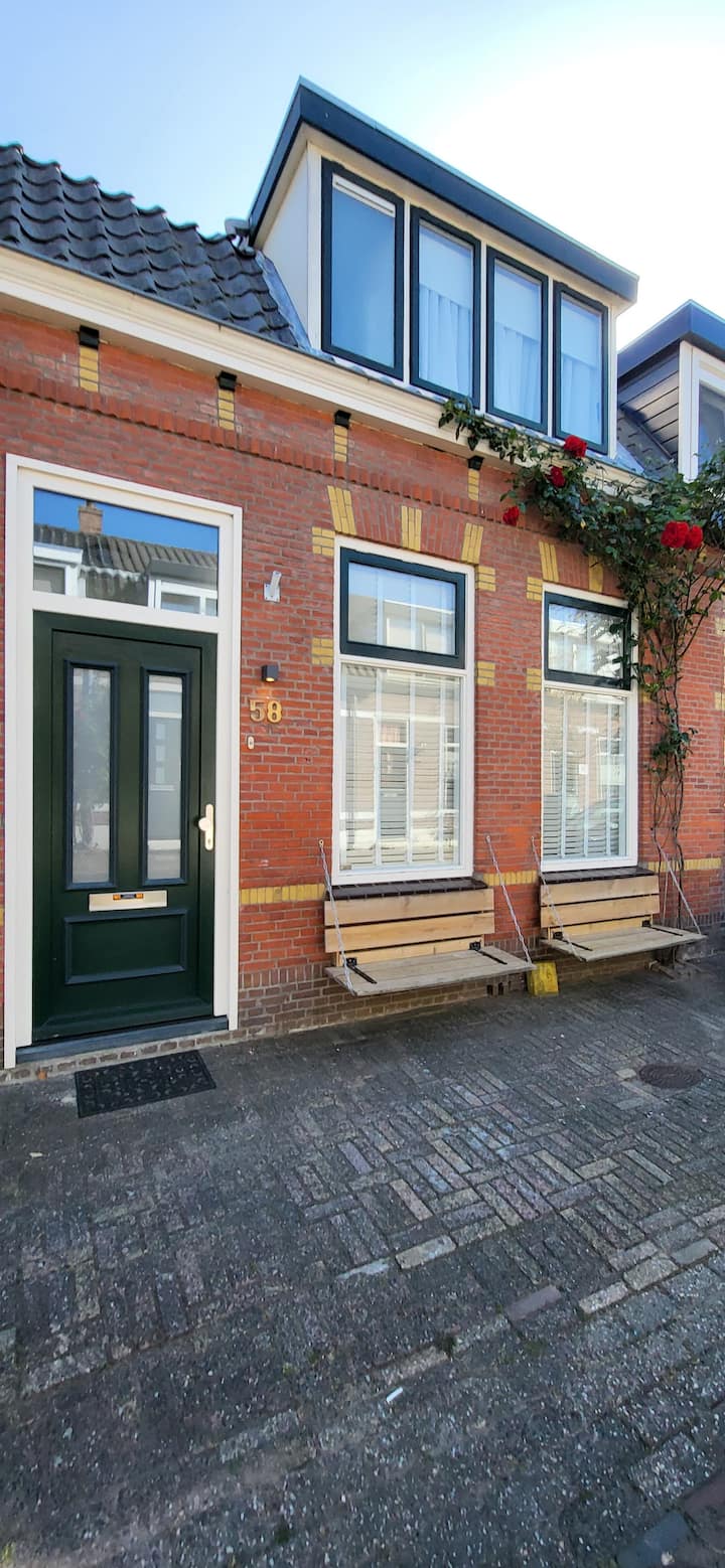 Charmant Dorpshuisje In De Bollenstreek - Hoofddorp