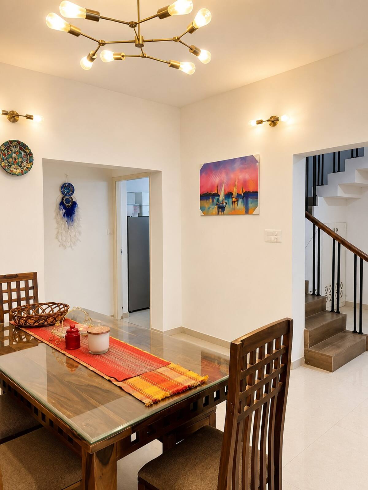Dining area image 1