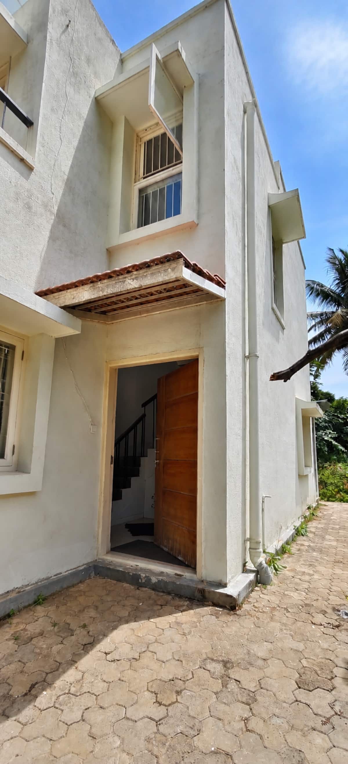 Exterior image 26