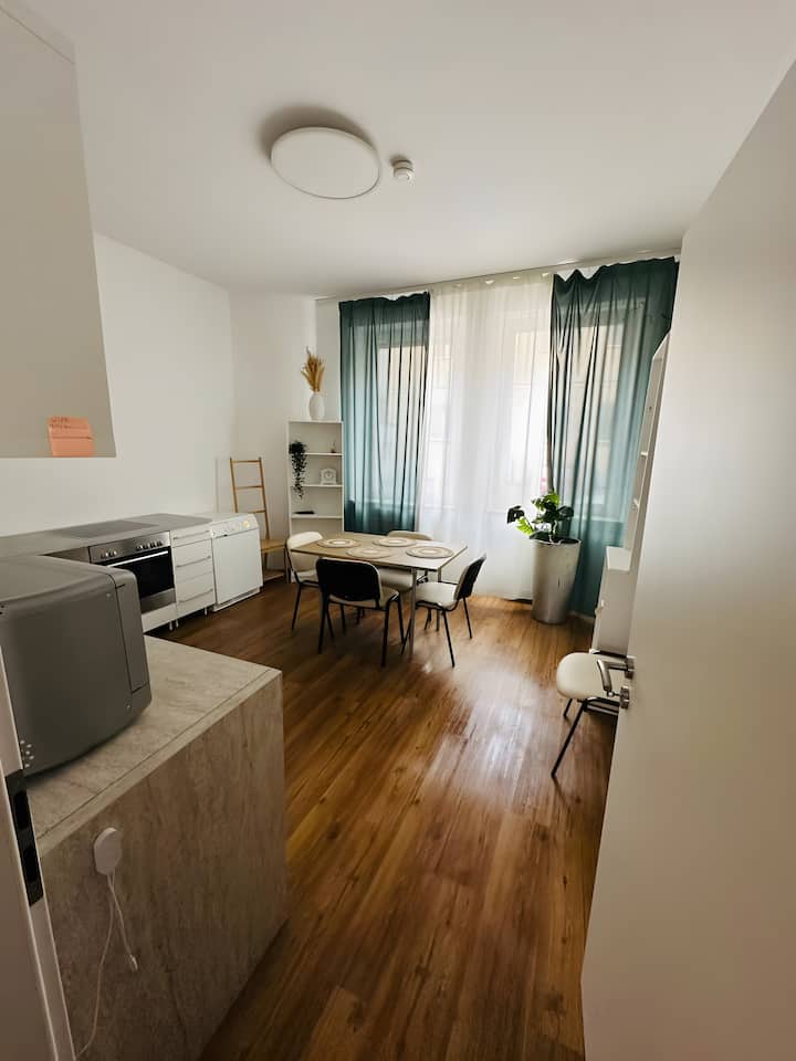 City Apartment With Private Parking - Nuremberg