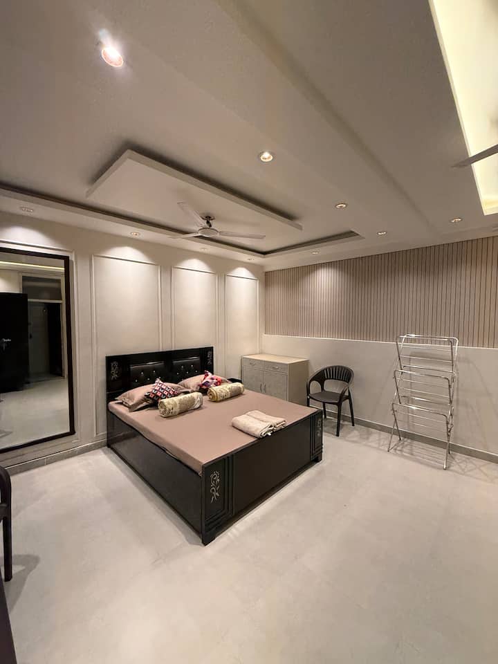 Rosehill Apartment | Max | Yashobhoomi | Airport - India