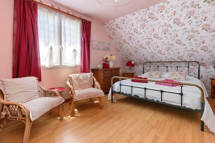 Chambre Rose Briéronne 3p - éTage - Herbignac