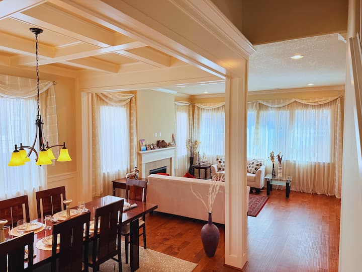 Room In Modern Bethany Home | Near Nike Hq & Intel - Portland, OR