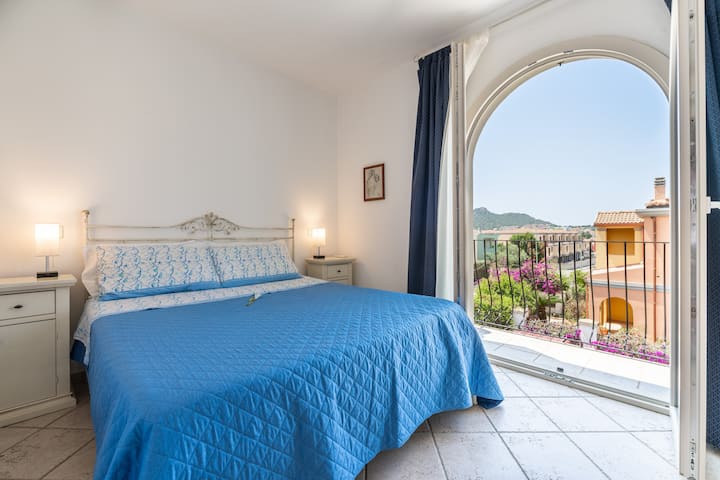 Villa In Un Piccolo Paradiso - Villasimius
