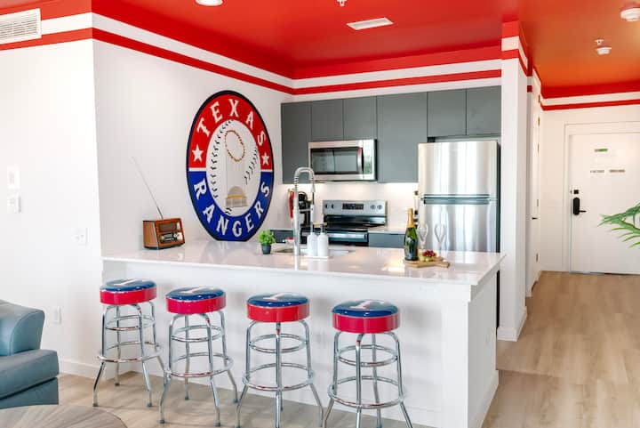Rangers Theme Suite By At&t + Globe Life Field - Fort Worth, TX