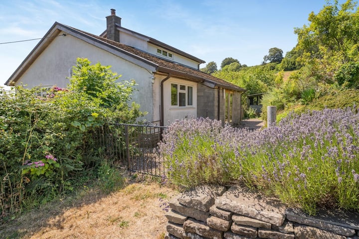 3 Bed In Llwyn Du (Oc-t44969) - Abergavenny
