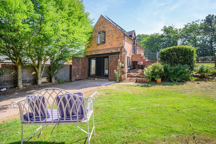 1 Bed In Bournheath (Oc-h45428) - Bromsgrove