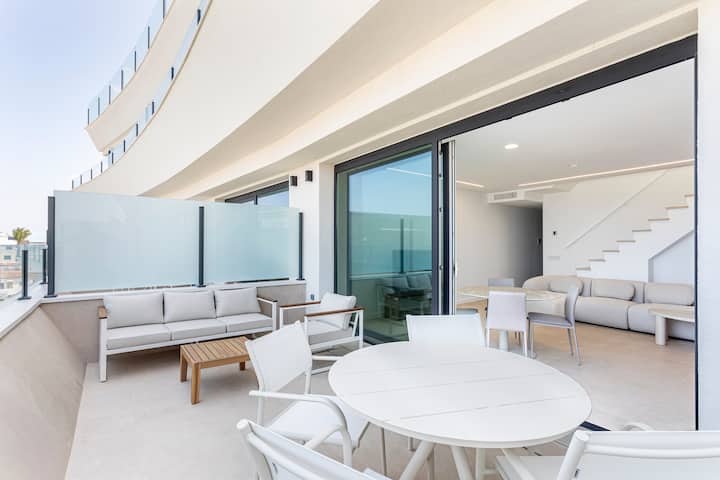 Beachfront Luxury Triplex With Private Pool - Denia