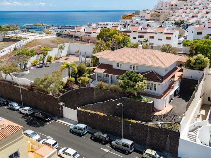Karat Villa Elegance - Playa de las Américas