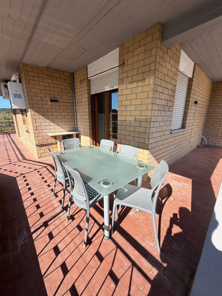 Apartment With Terrace 3 Km From The Sea Follonica - Follonica