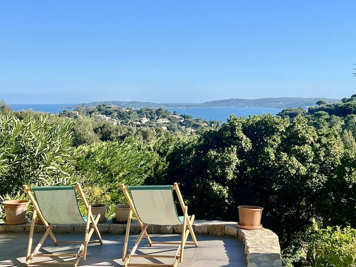 Maison Avec Vue Mer, Residence Avec Piscine Et Ten - Grimaud
