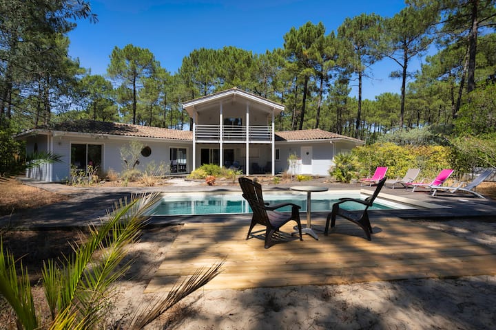 Villa Avec Piscine, Grand Jardin à 4 Km De L'océan - Lacanau