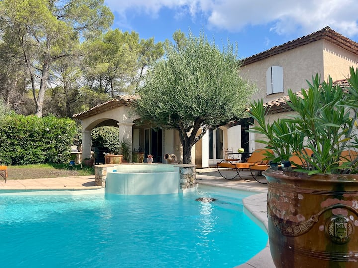 Villa "Pamparigouste" Le Luxe De Style Provençal - Agay